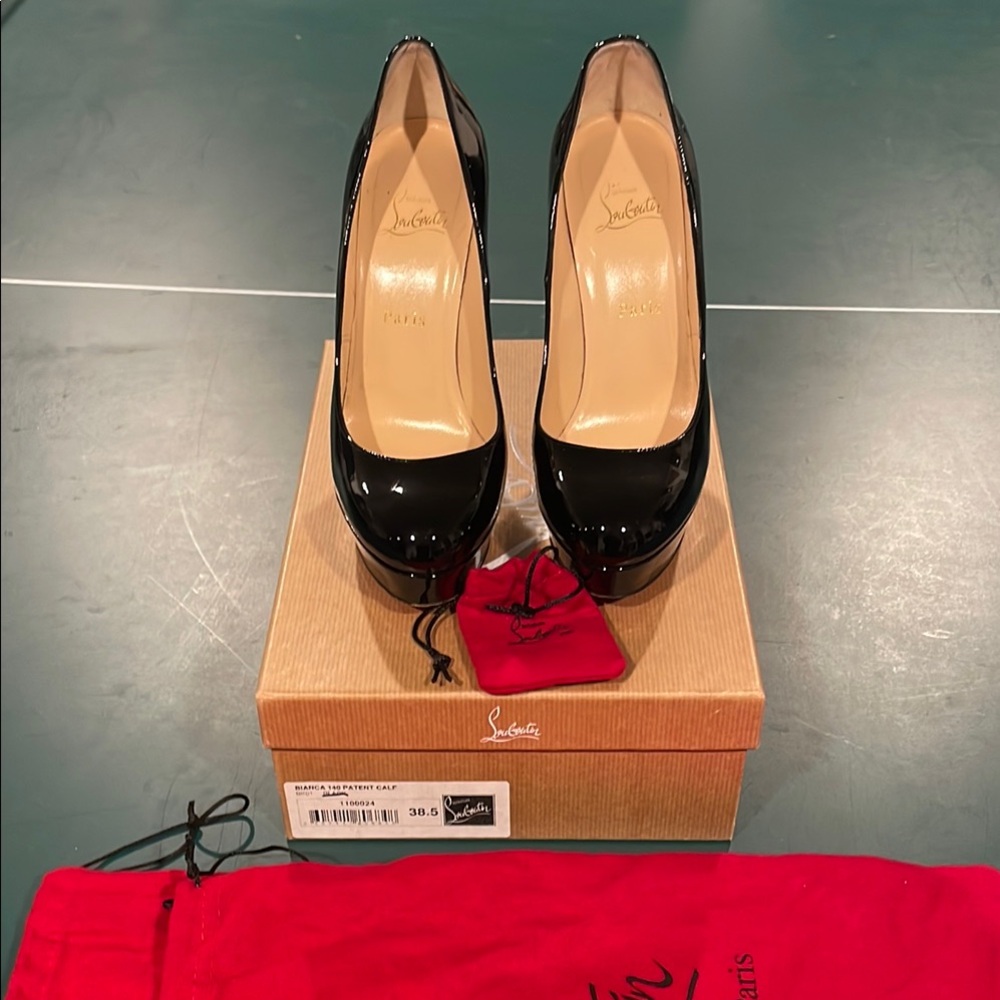 Christian Louboutin Black Bianca 140 Patent Leather Pumps Size 38.5